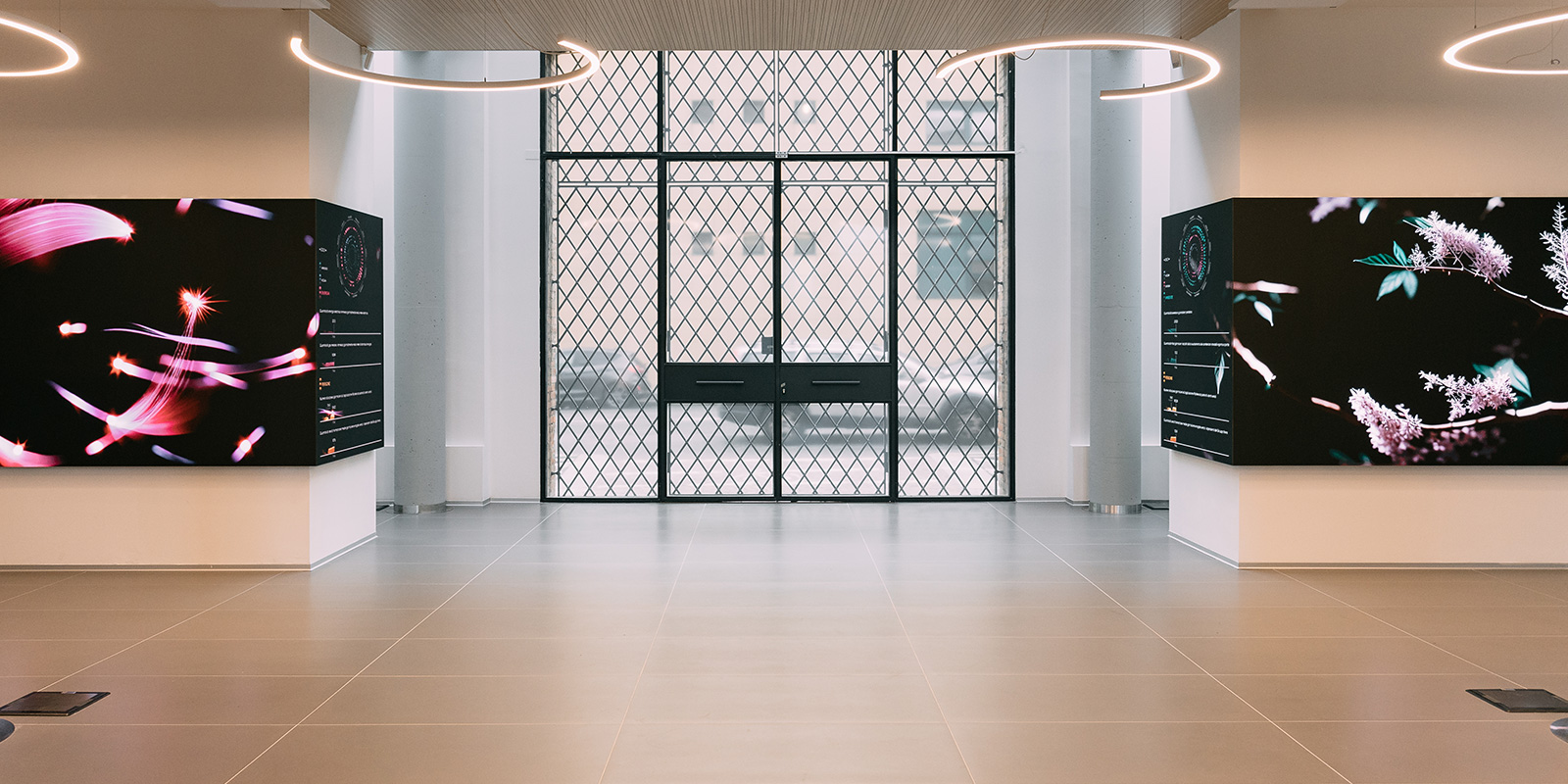Touchwindow - Technology and furniture: integrated solutions that improve people’s well-being and work quality