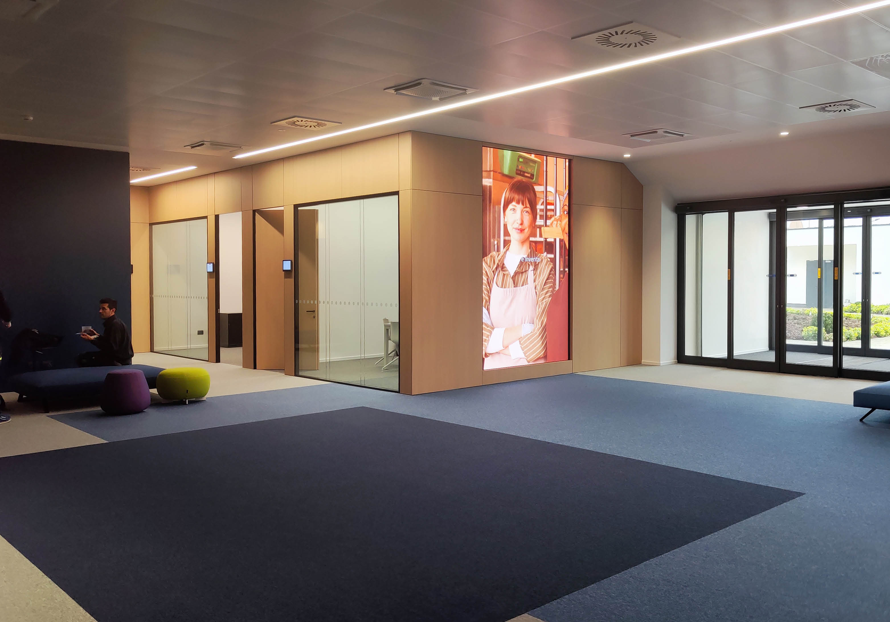 Touchwindow - THE FUTURE IS… LED: DISPLAY SYSTEMS FOR DIGITAL ENVIRONMENTS