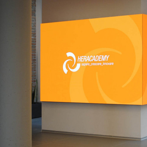 IL FUTURO È... LED: SISTEMI DI VISUALIZZAZIONE PER AMBIENTI DIGITALI