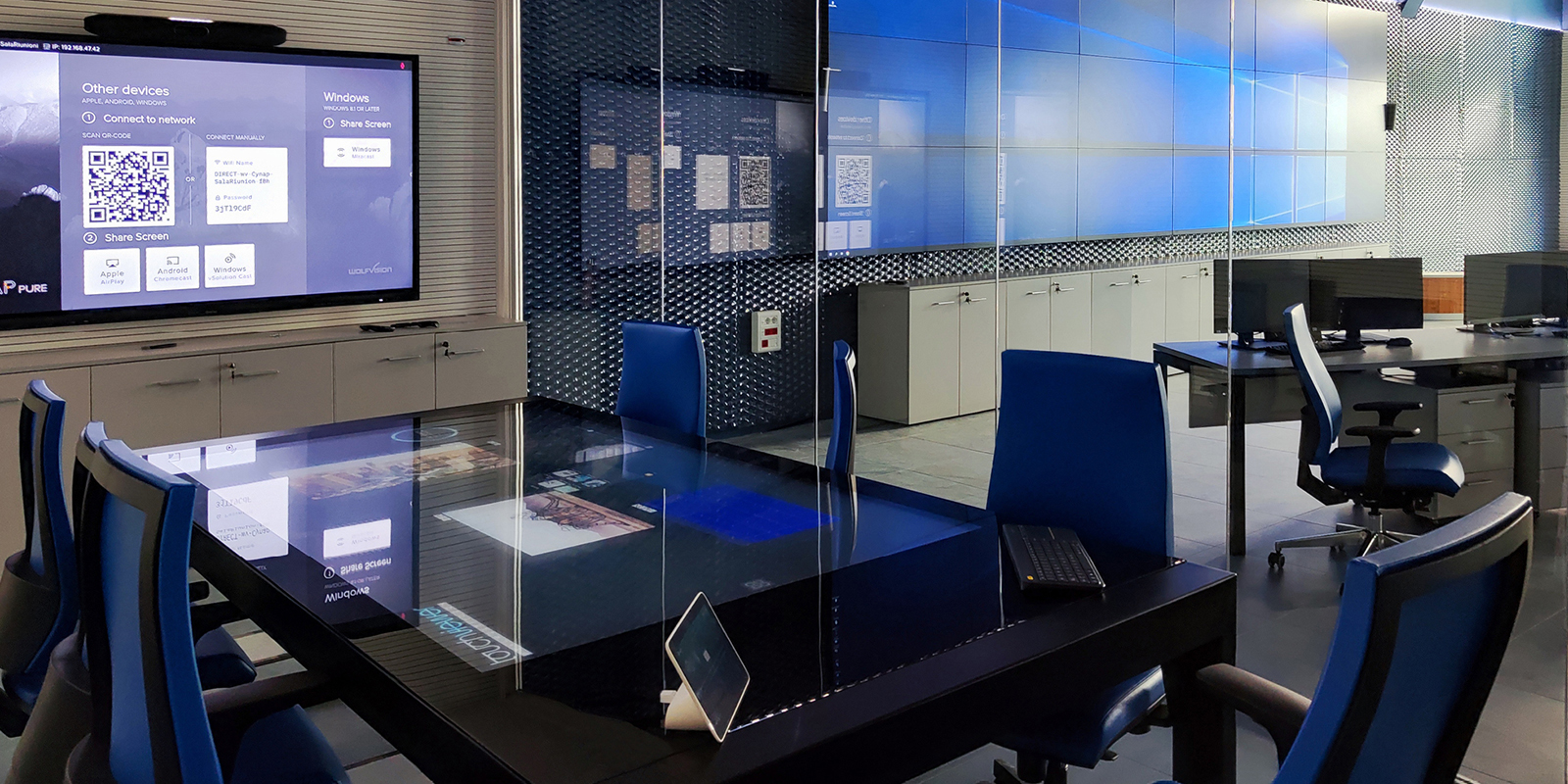 Touchwindow - An evolved Control Room for an essential public service