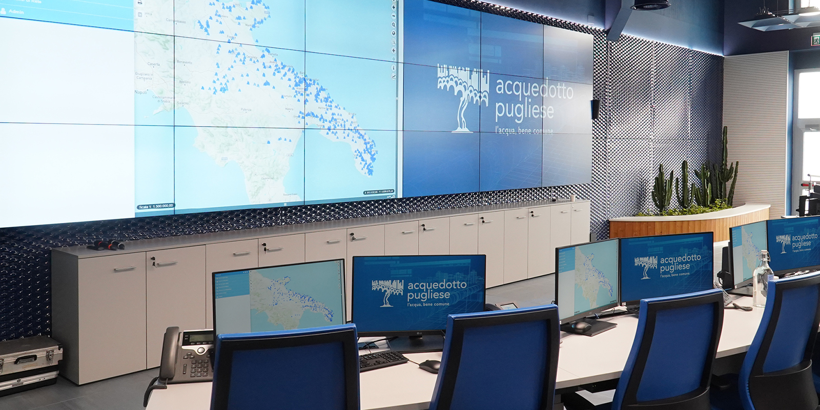 Touchwindow - An evolved Control Room for an essential public service