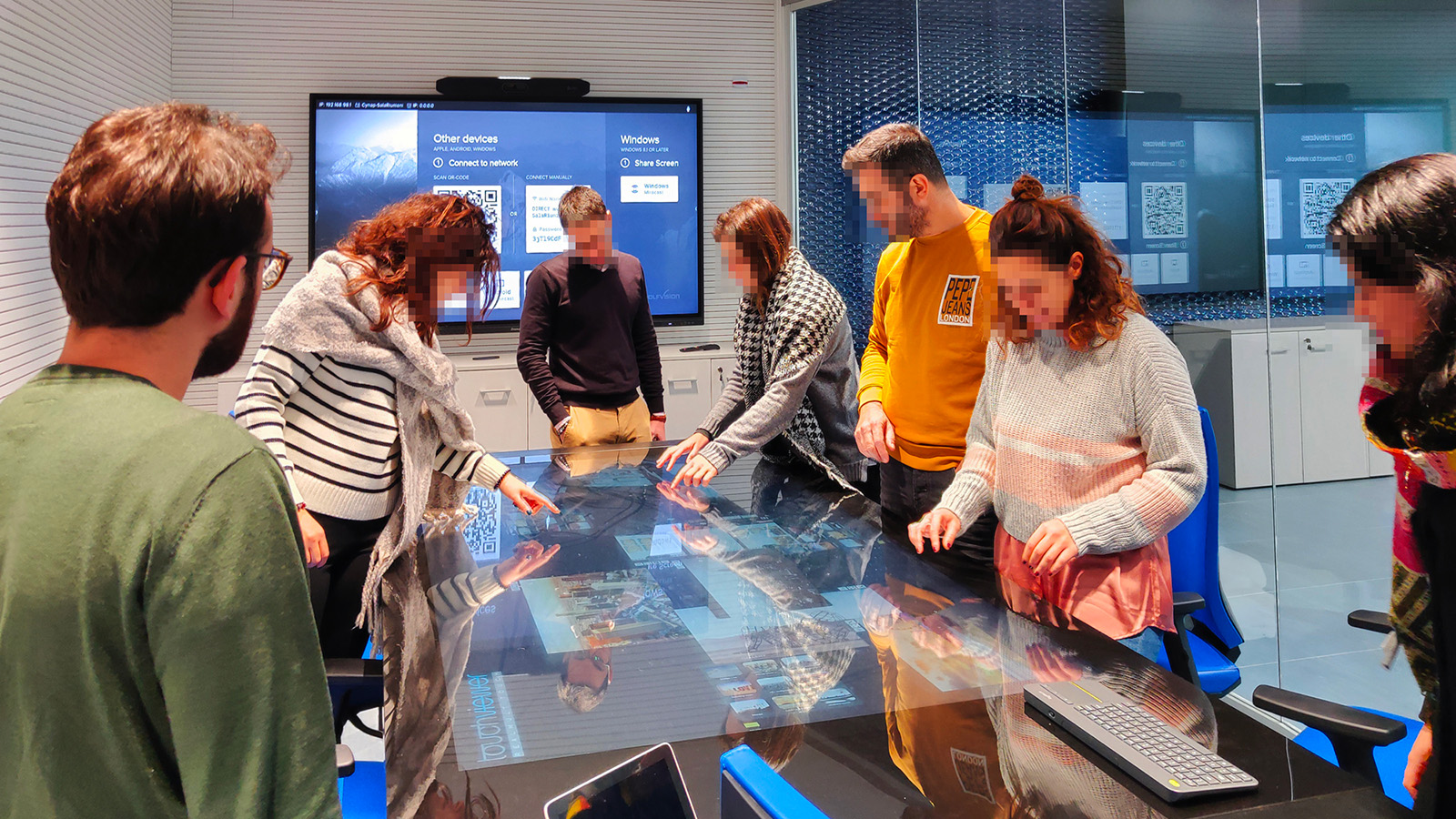 Touchwindow - An evolved Control Room for an essential public service