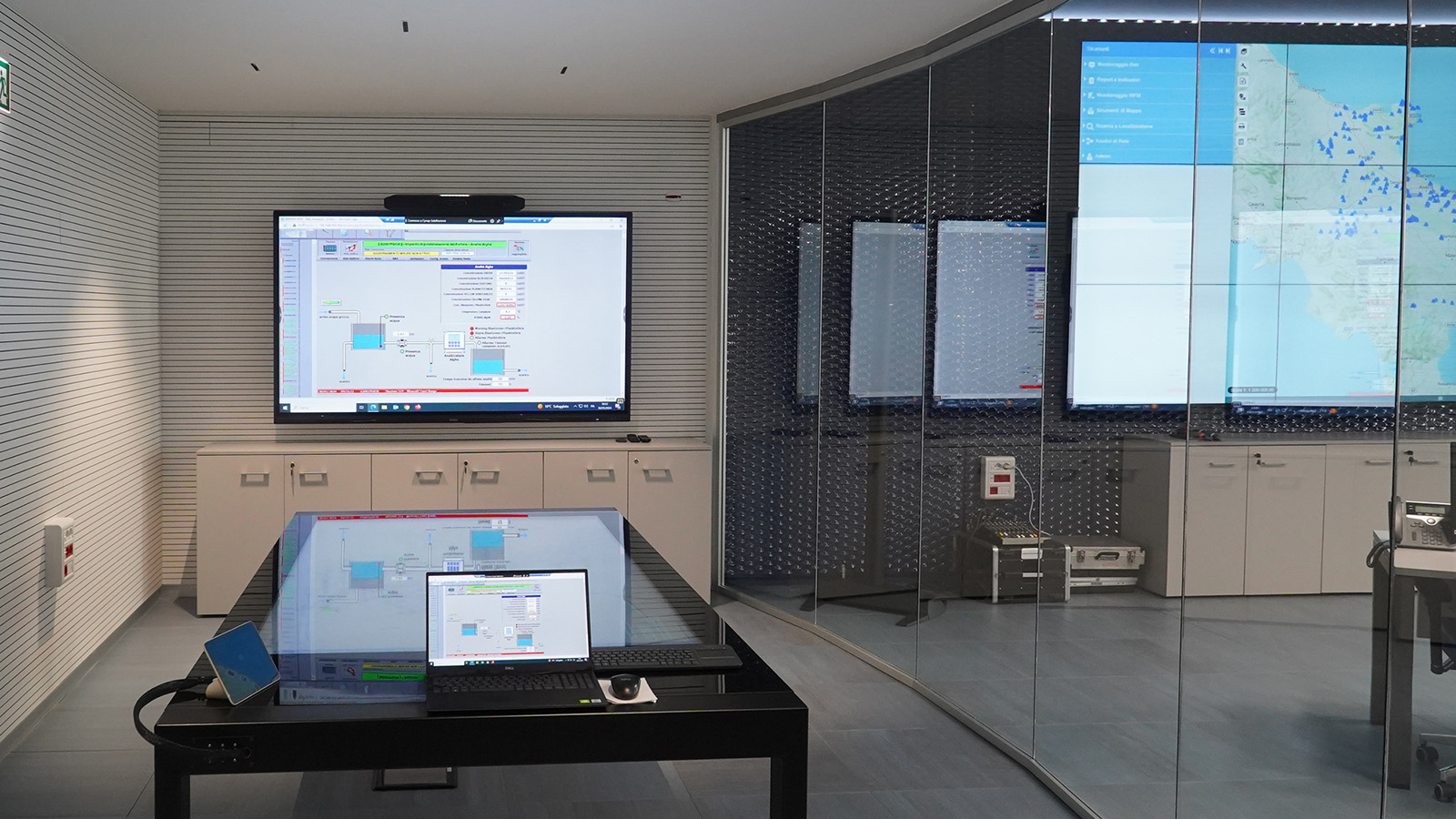 Touchwindow - An evolved Control Room for an essential public service