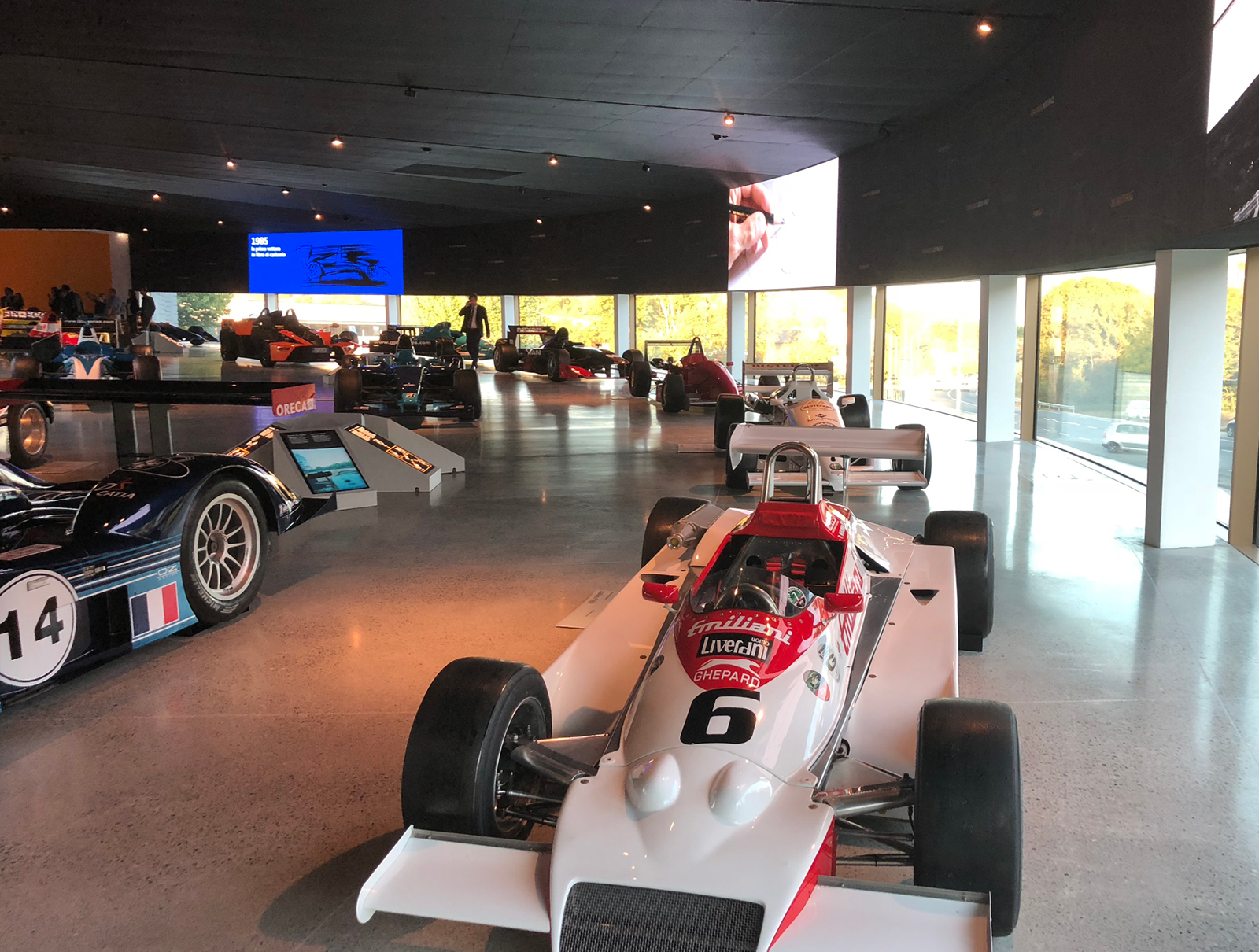 Touchwindow - Dallara Motorsport Academy: uno spazio multimediale per l’eccellenza