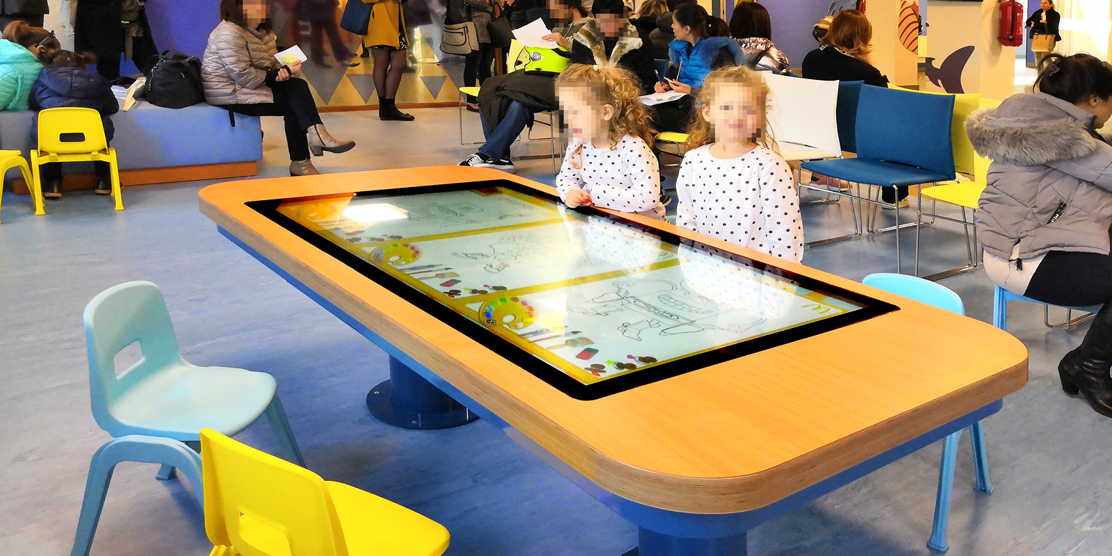 Touchwindow - A child-friendly environment