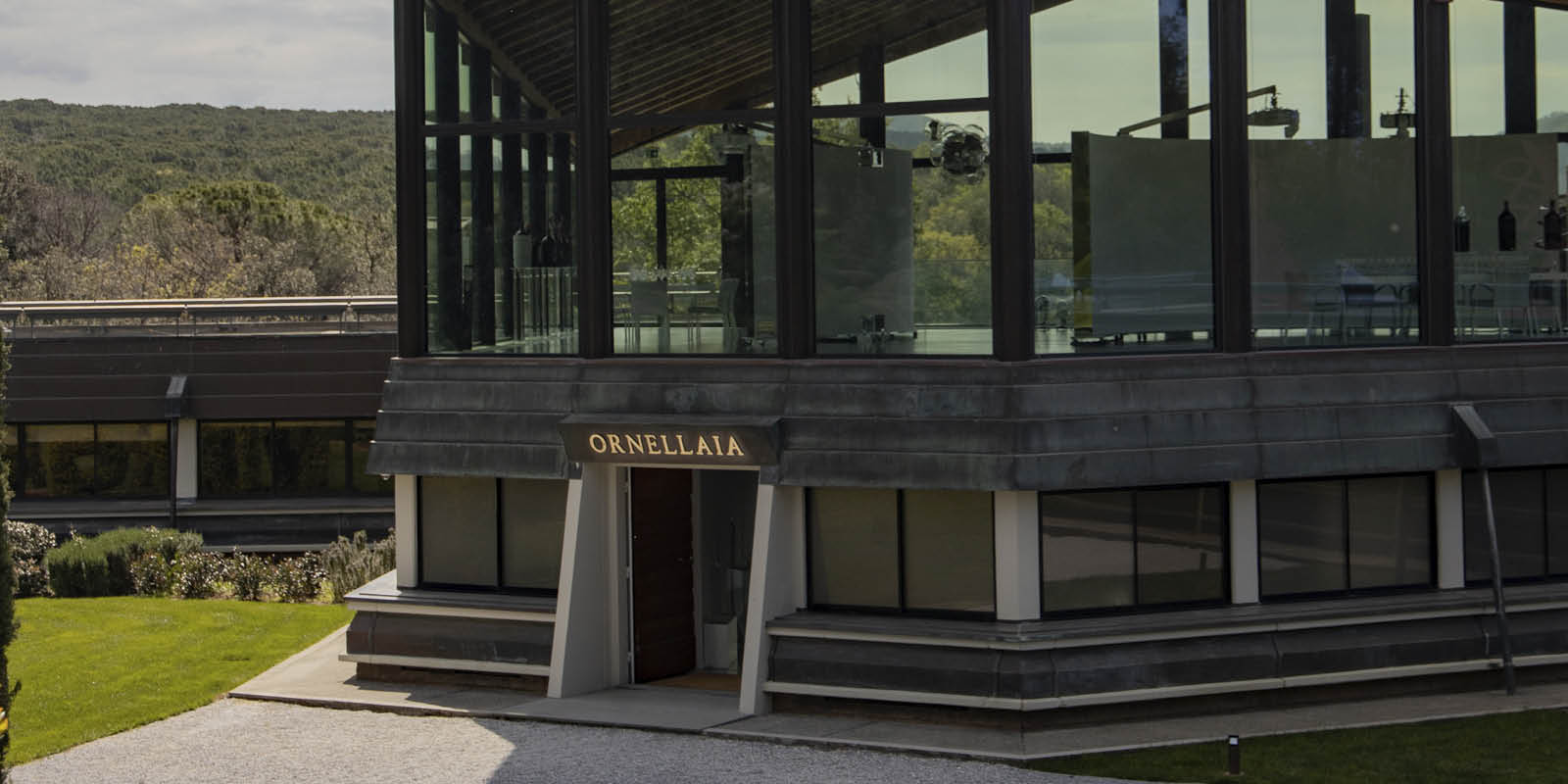 Touchwindow - Interactive Transparent Oled, Ornellaia Estate’s high-tech treasure