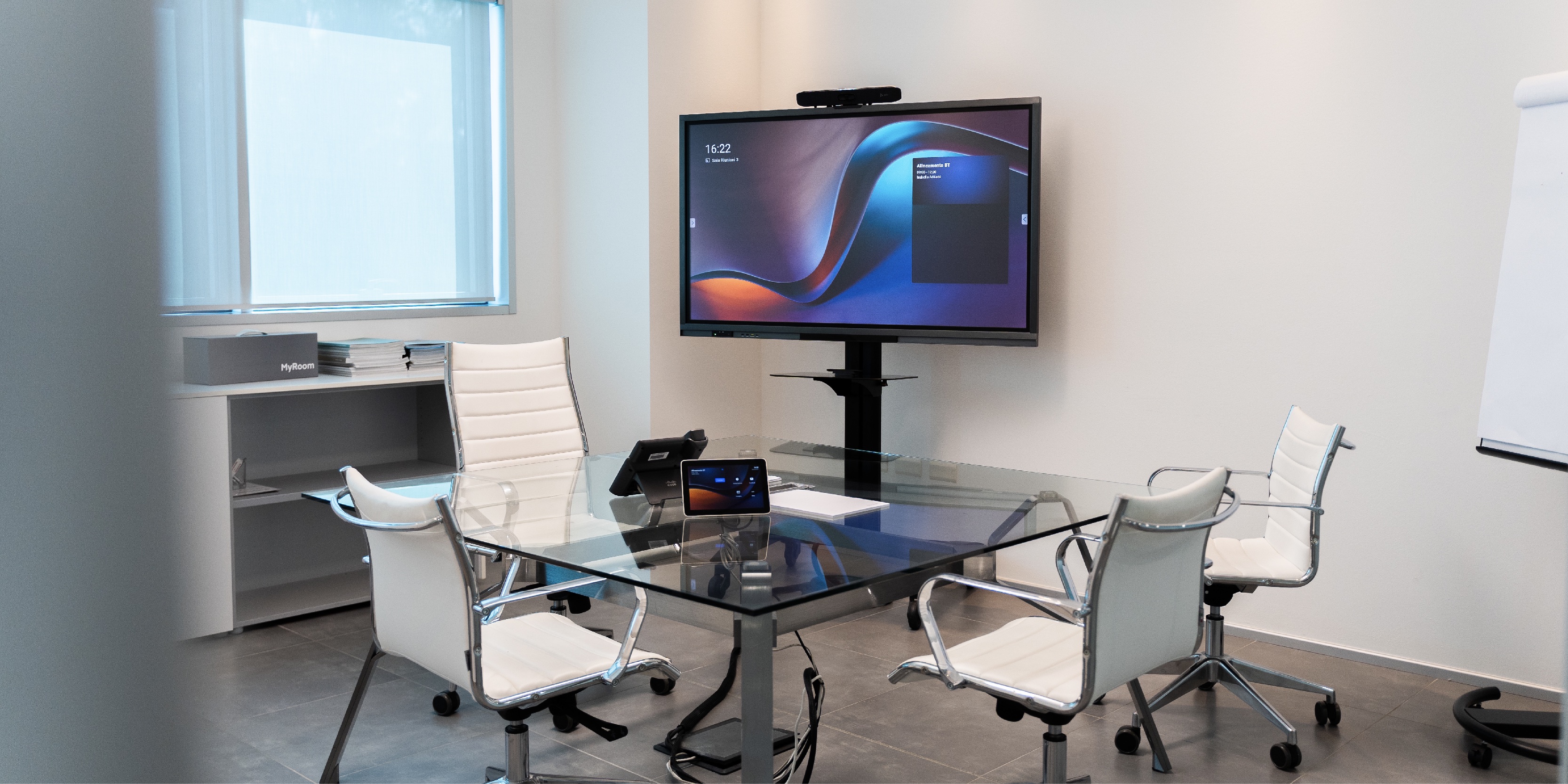 Touchwindow - Comfort and innovation in the working-spaces