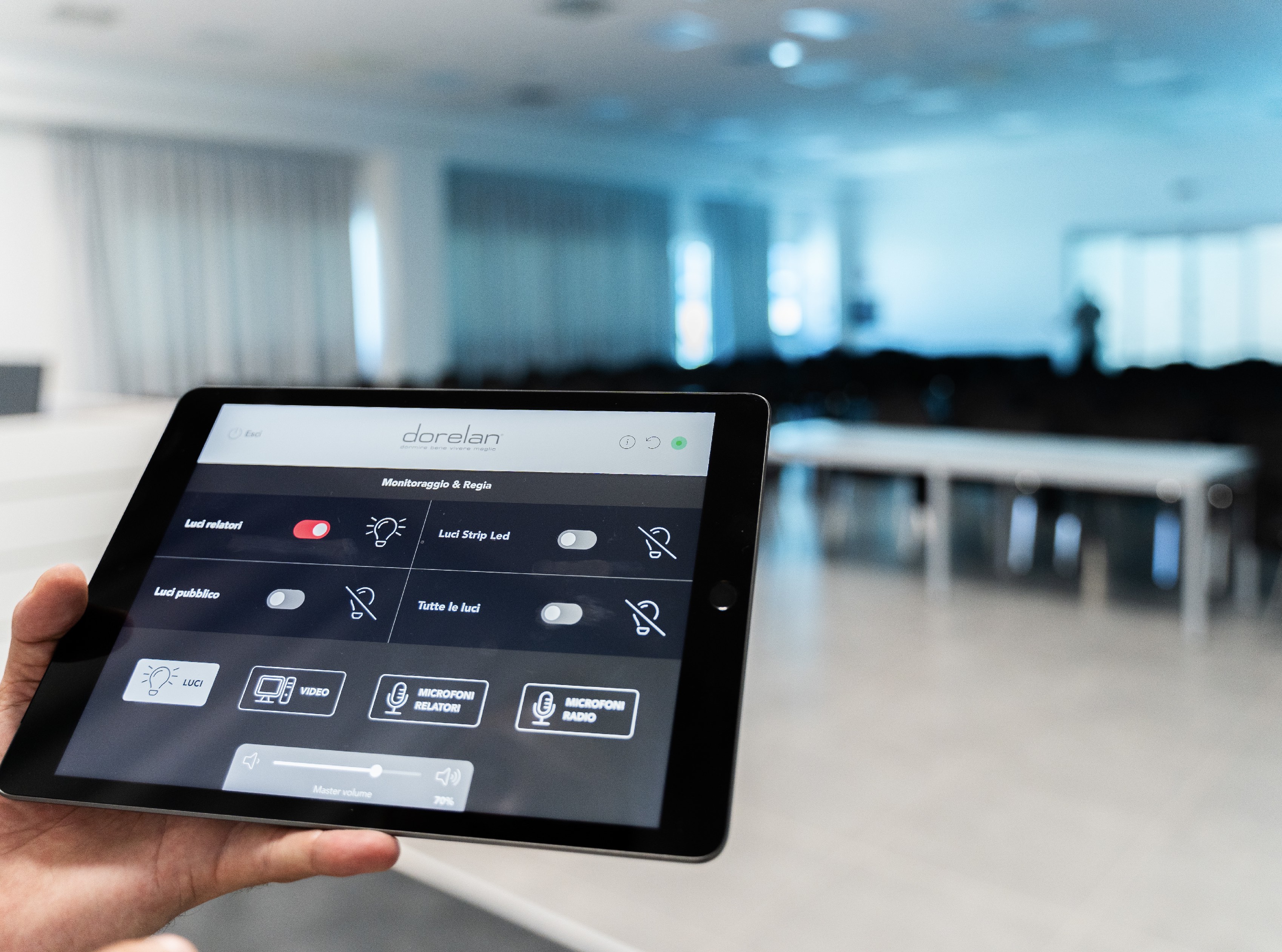 Touchwindow - Comfort and innovation in the working-spaces